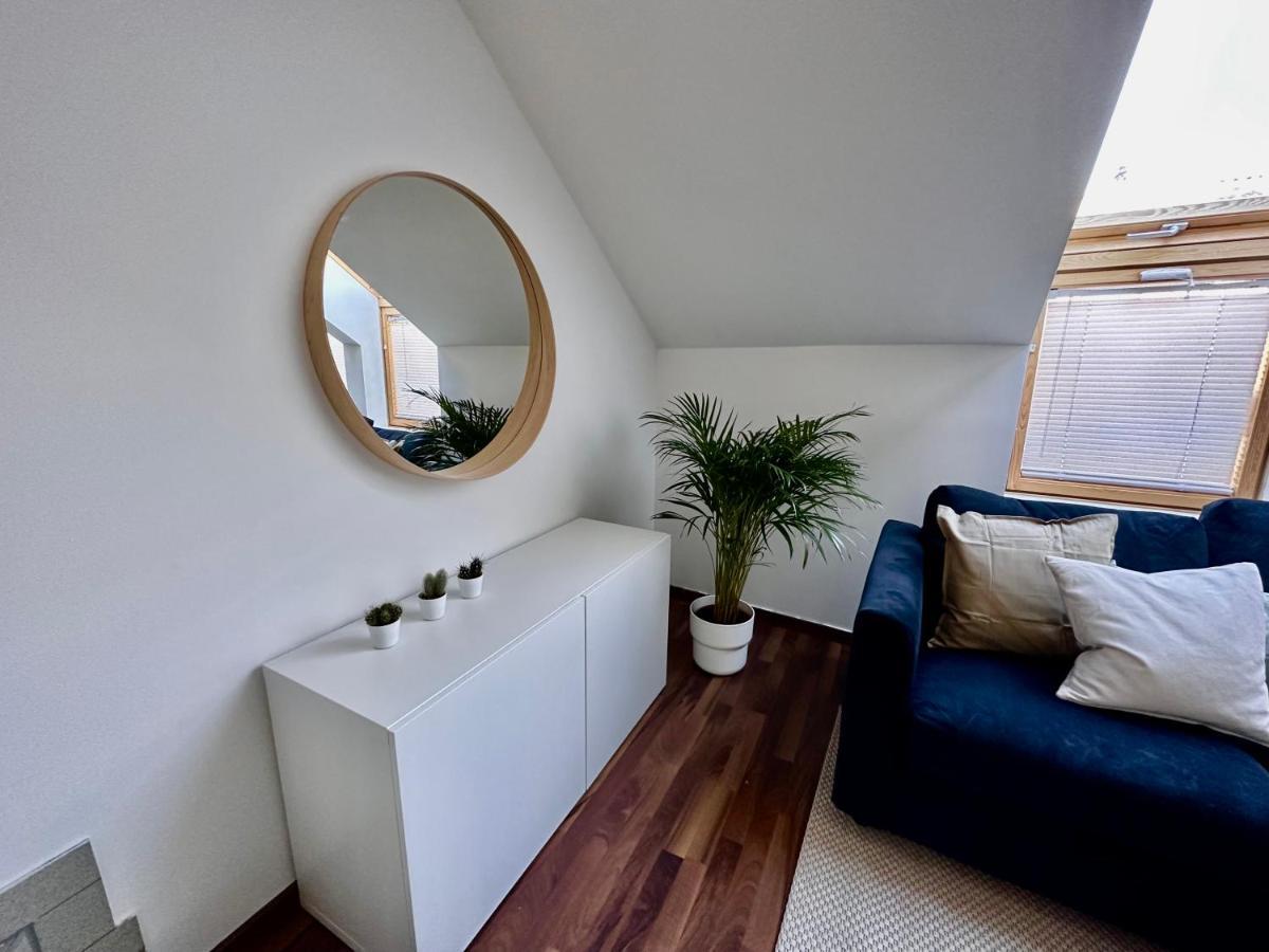 Designer Apartment Im Herzen Von Fulpmes Bagian luar foto